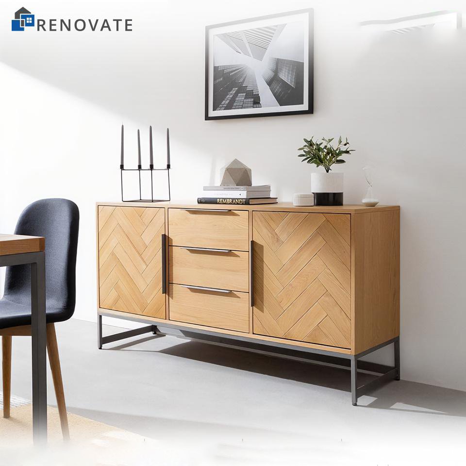 Decorate your entryway with stylish consoles in Pakistan.